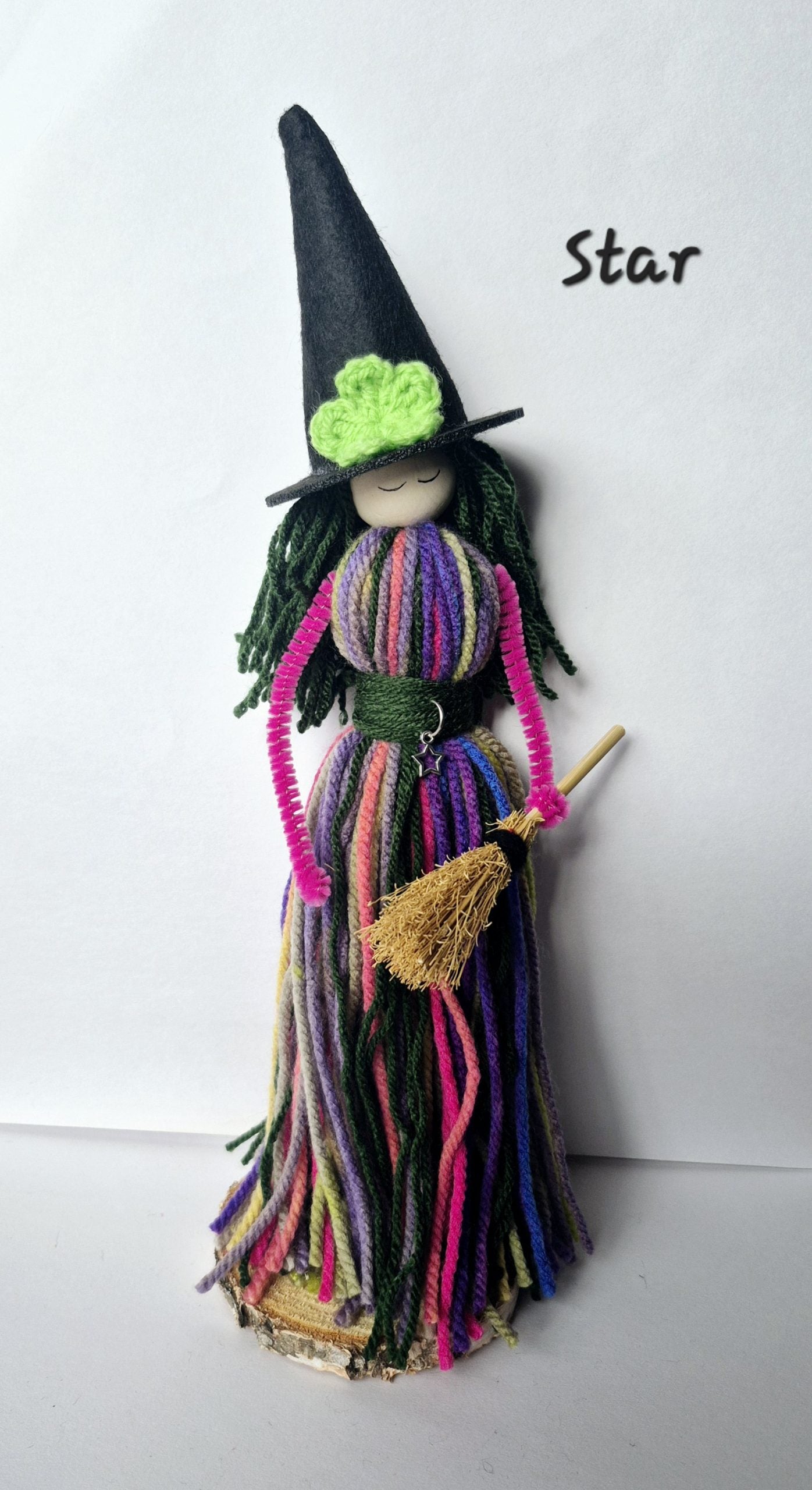 Woollen Standing Witches