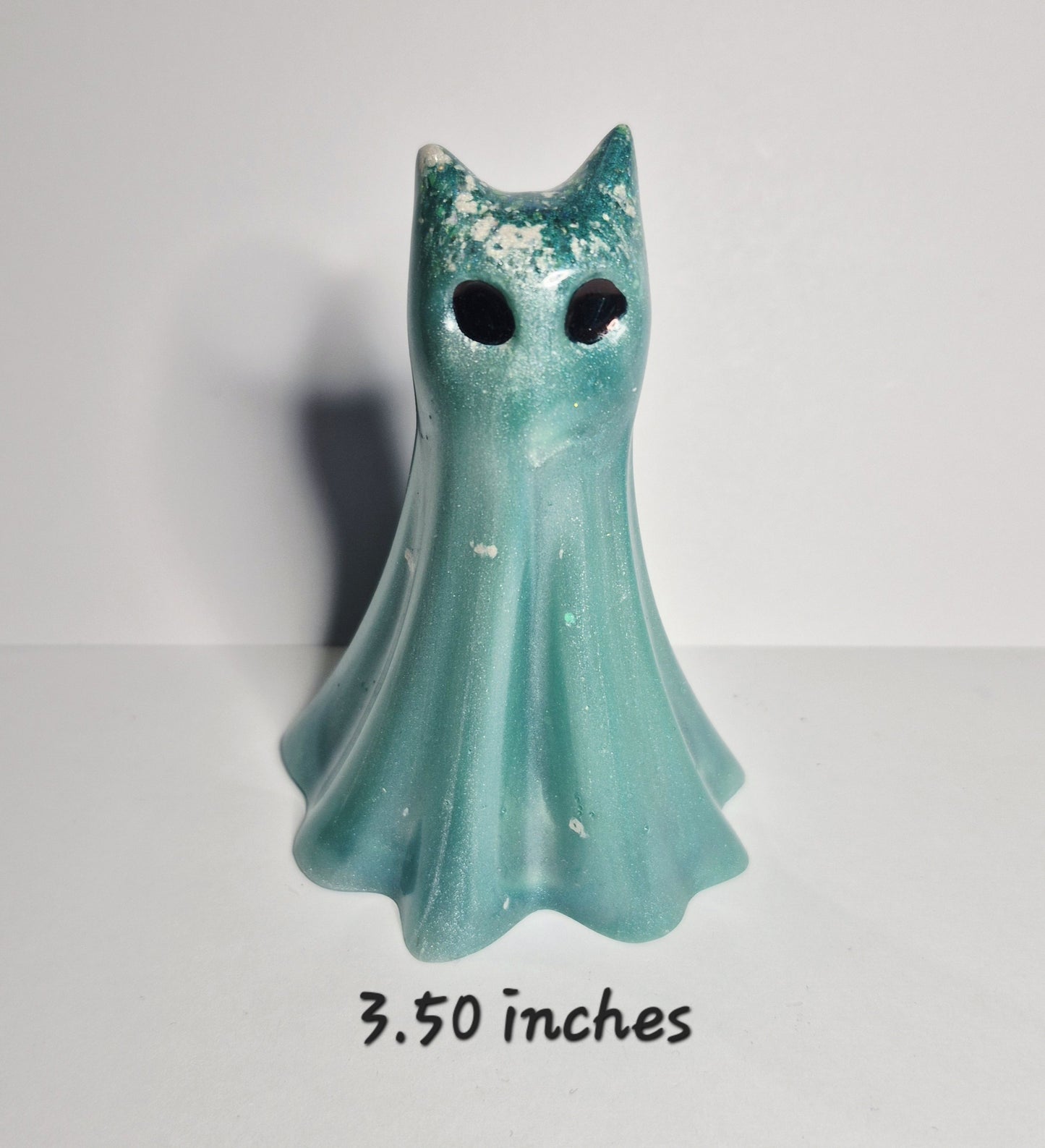 Ghost Cat Figurines
