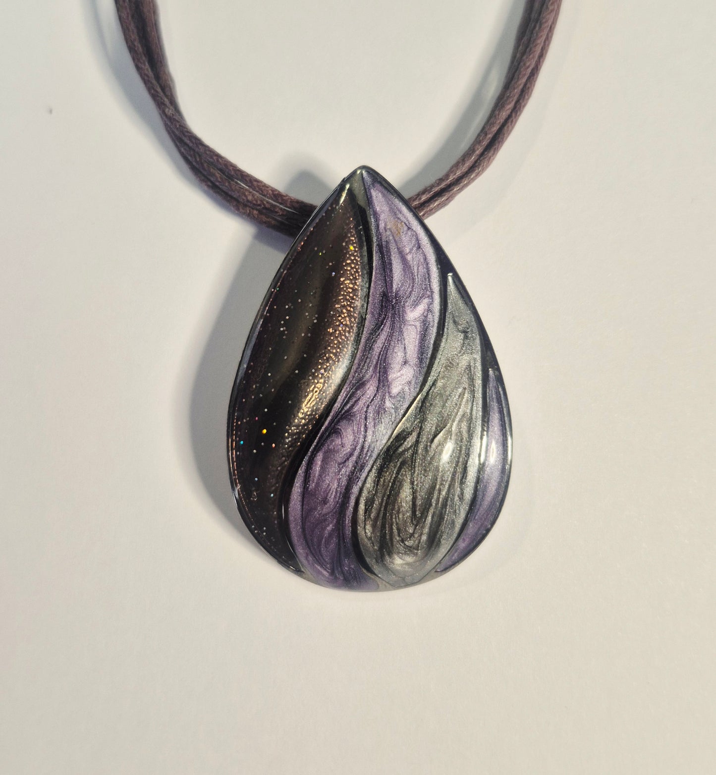 Teardrop Swirl Pendant Necklace
