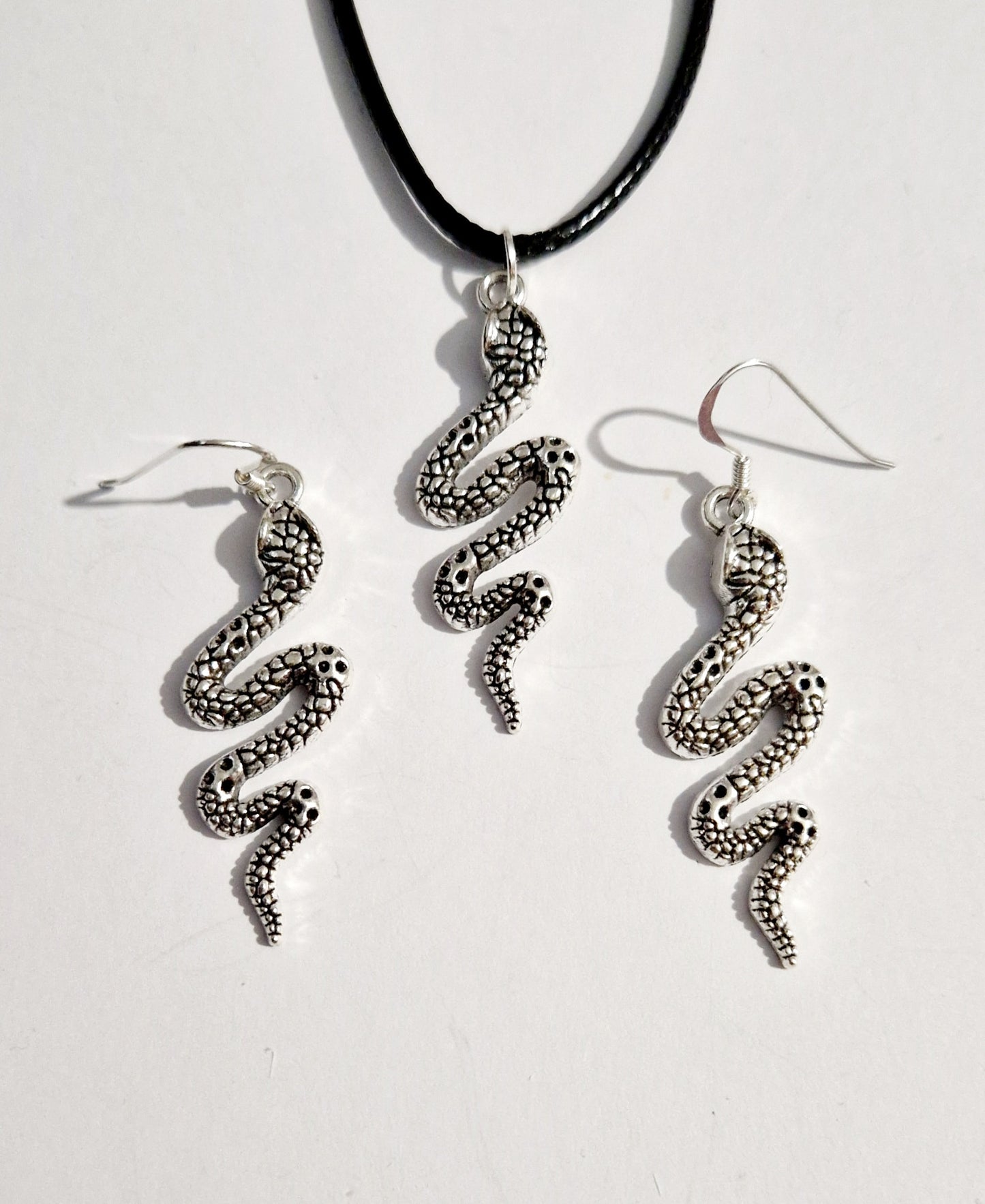 Necklace and Earring Jewellery Sets
