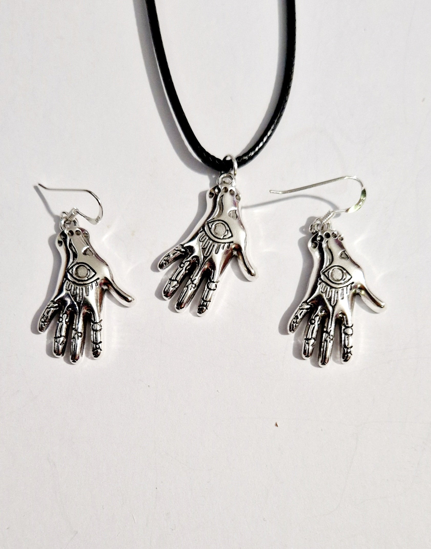 Necklace and Earring Jewellery Sets