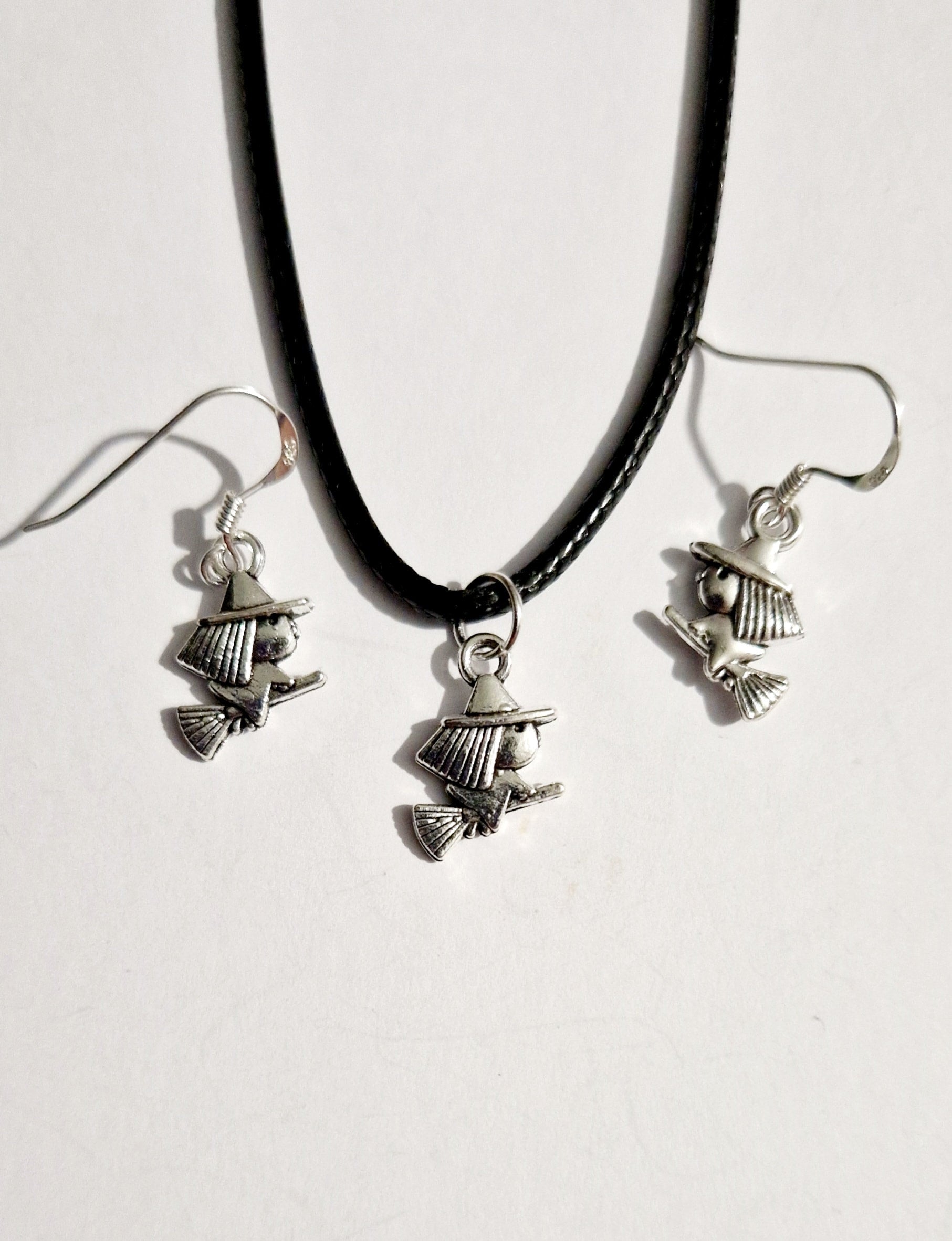 Necklace and Earring Jewellery Sets