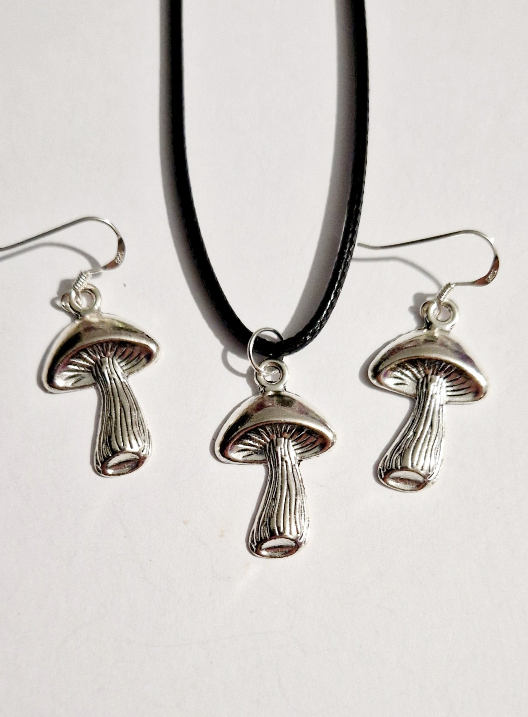 Necklace and Earring Jewellery Sets
