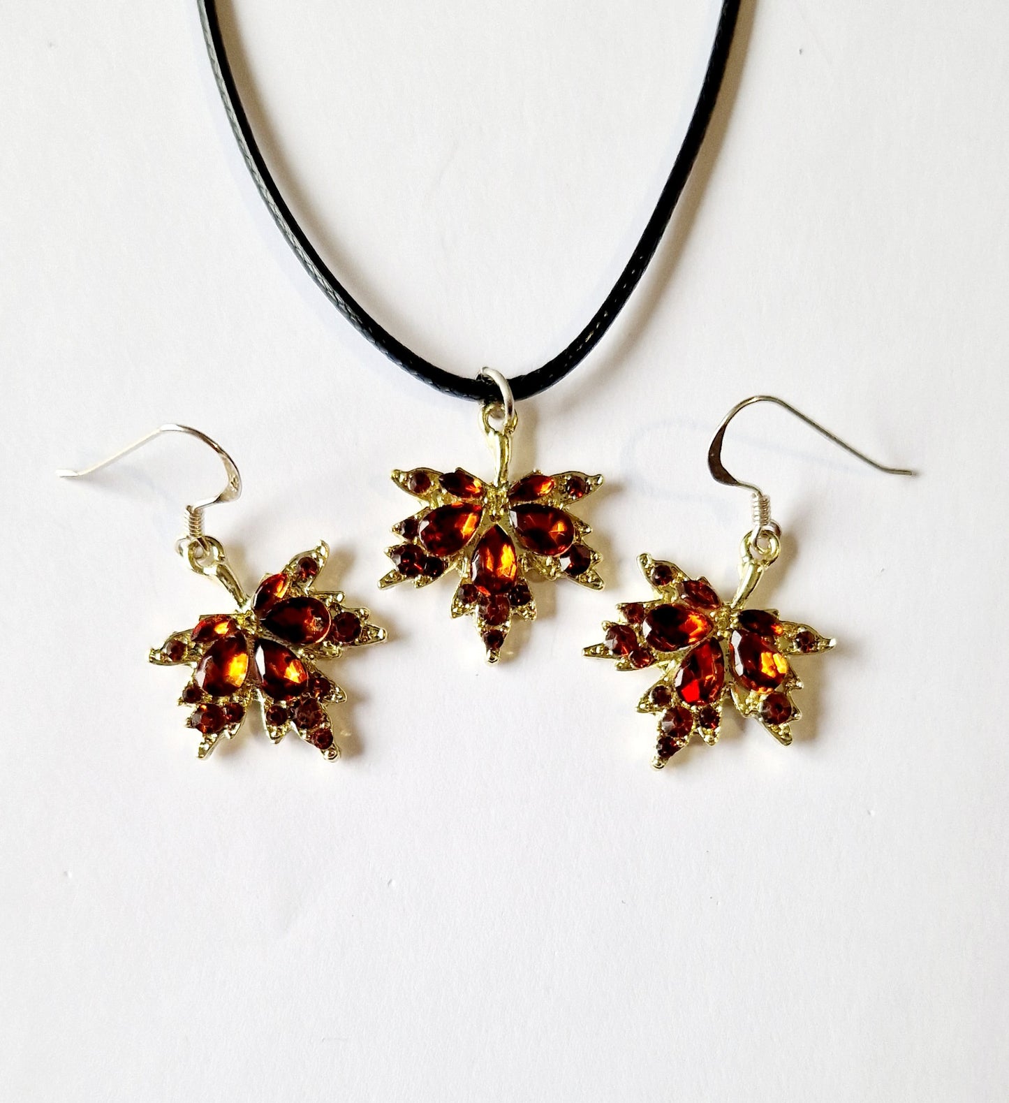 Necklace and Earring Jewellery Sets
