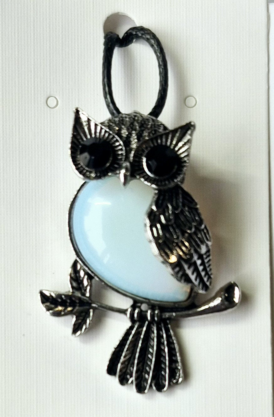 Gemstone Owl Pendants – Wisdom in Stone